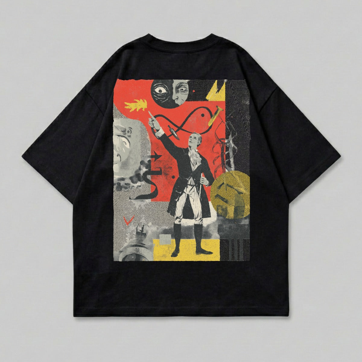 Abstract collage man pointing flame eye vintage product type
T-shirt, Graphic tee, Black shirt, Collage art, Abstract design, Vintage style, Historical figure, Man graphic, Eye motif, Flame design, Streetwear, Unique print, Retro art, Artistic shirt, Modern art, Pop art, Distressed print, Red yellow black, Back print, Oversized fit