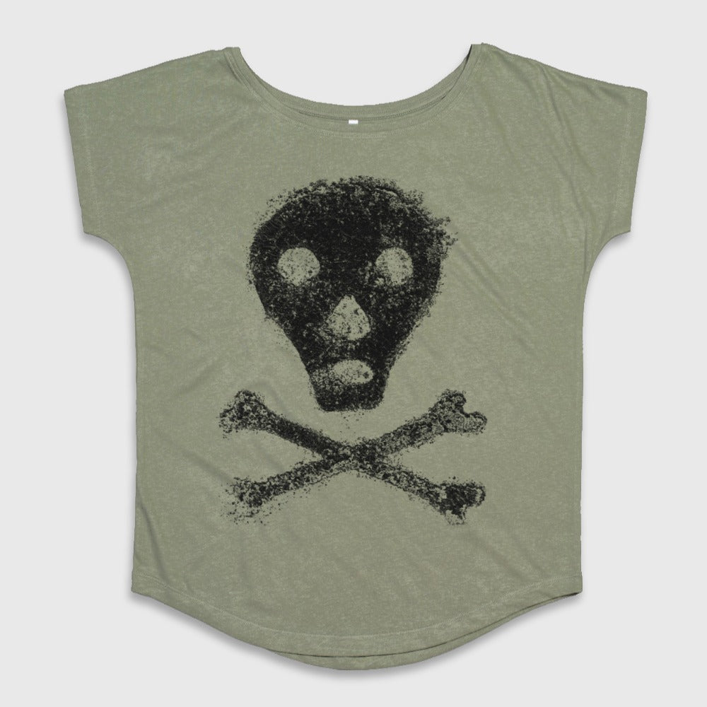 Distressed Skull and Crossbones Graphic T-shirt