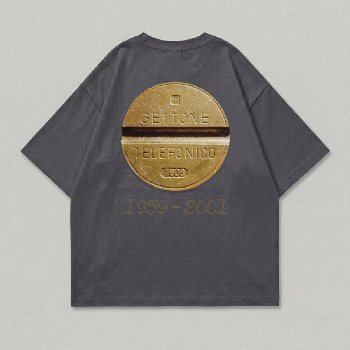 Gray t-shirt with a circular design featuring "GETTONE TELEFONICO 1959-2001".