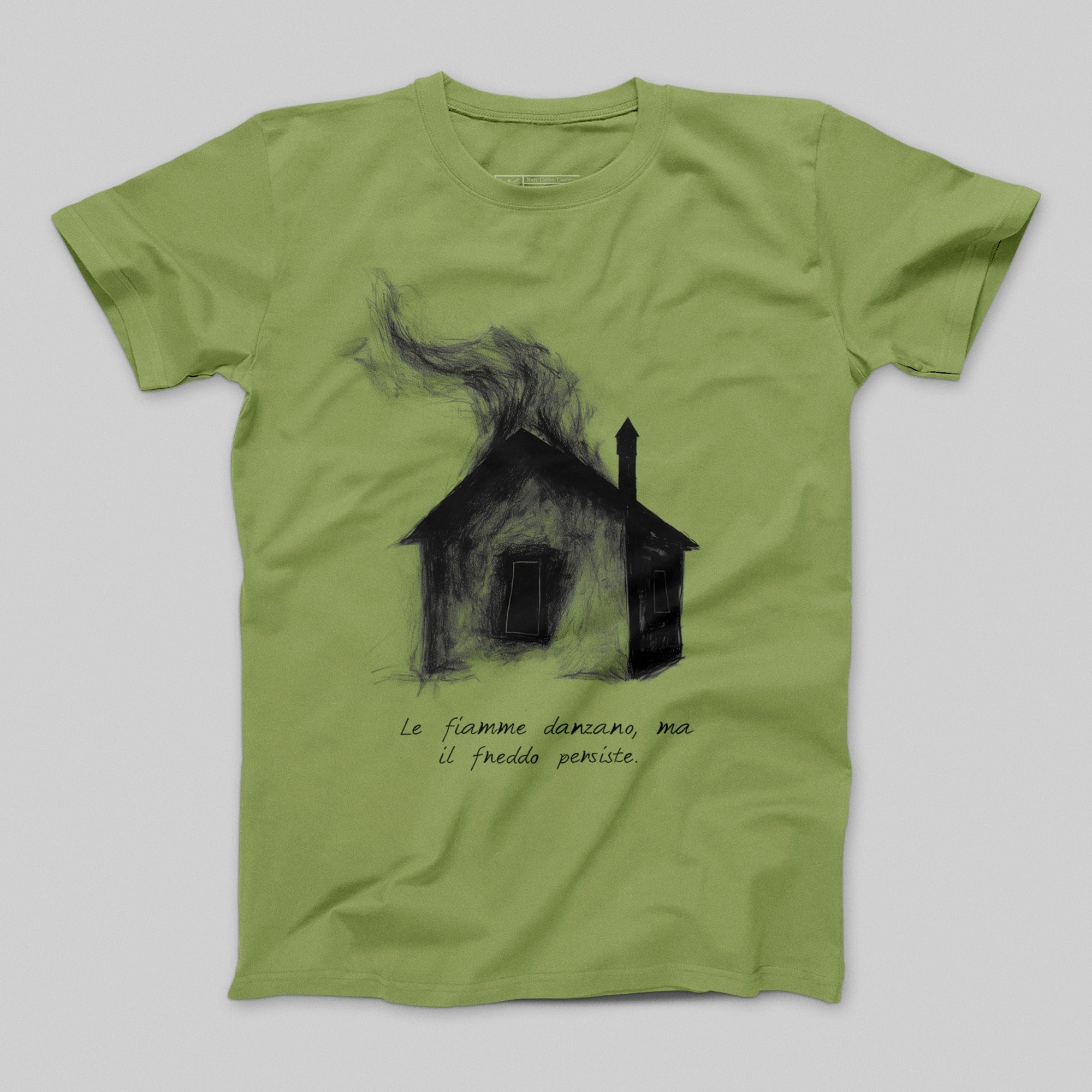 Le fiamme danzano ma il freddo persiste T-shirt