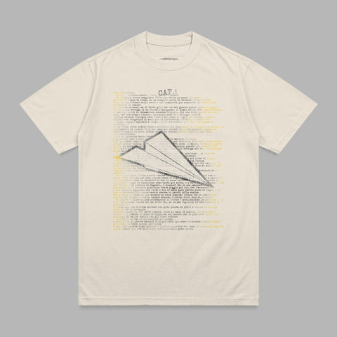 T-shirt with a cream background and a dense block of Italian text.