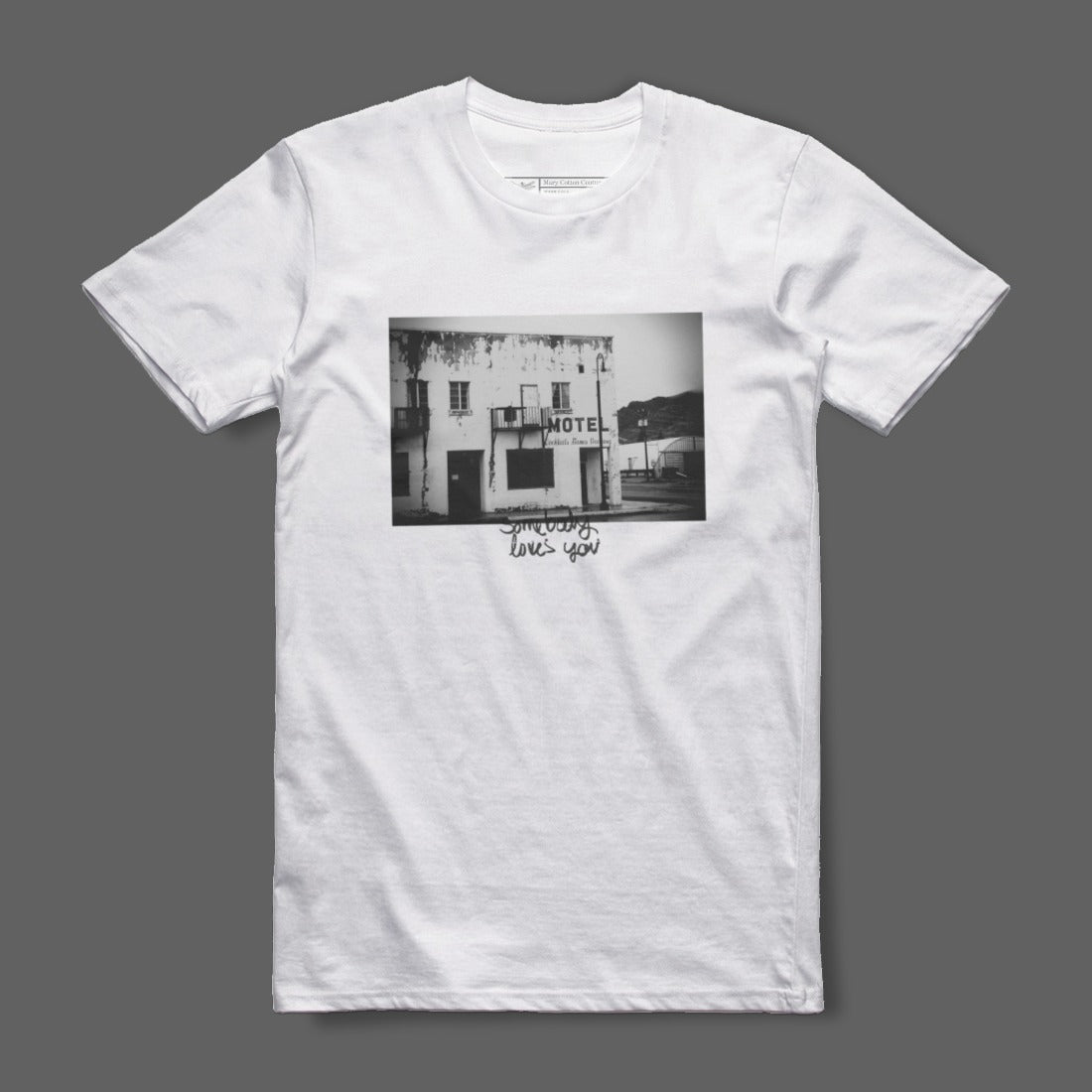 Vintage Motel Photo Art White T-Shirt Casual Product