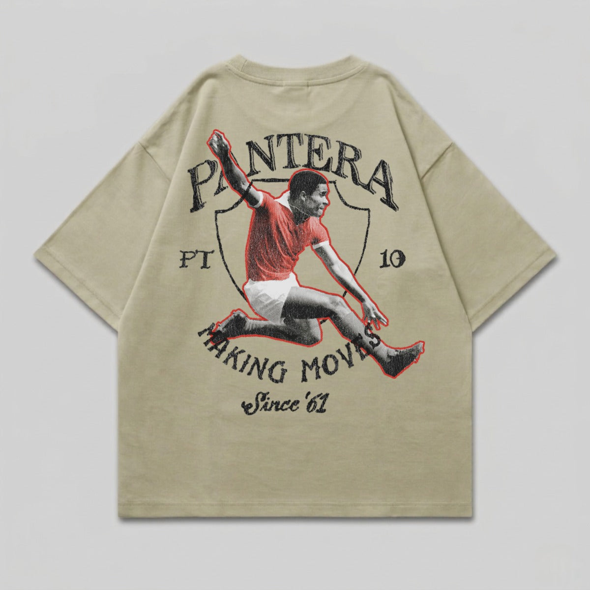T-shirt graphic with vintage football player and "PANTERA MAKING MOVES Since '61" text.