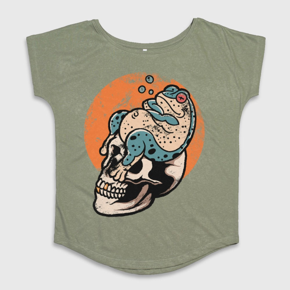 Vintage Frog on Skull Graphic Green Shirt