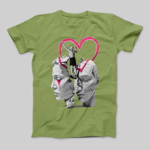 Artistic Heart and Cracked Faces Print T-shirt