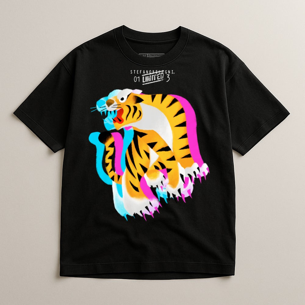 Striking Multicolor Tiger Graphic Design T-Shirt