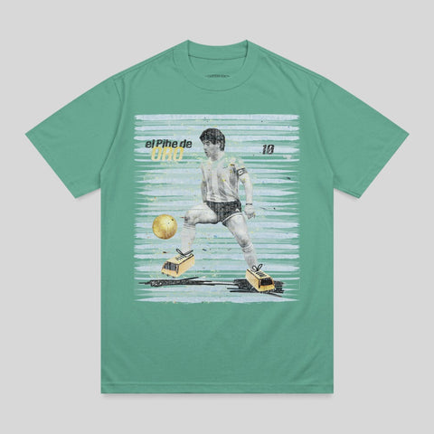 T-shirt with graphic of Diego Maradona dribbling a soccer ball.