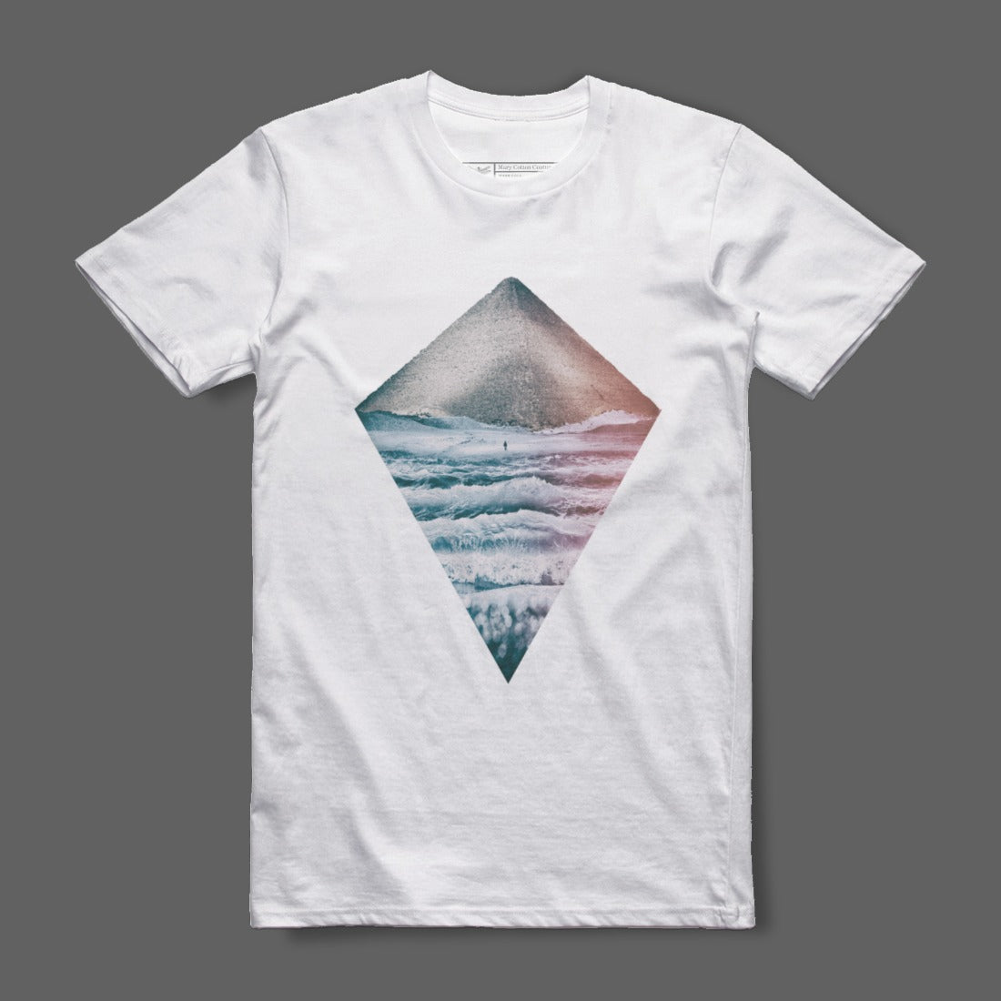 Unique Diamond Shape Graphic Tee with Ocean Waves