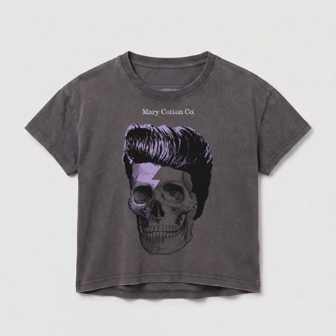 Gray graphic t-shirt with a skull and purple lightning bolt.
