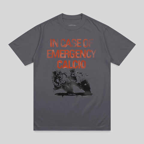 T-shirt with "IN CASE OF EMERGENCY CALCIO" and a graphic of motorcycles.