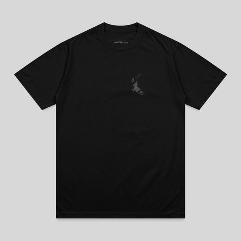 Black chest subtle antlered animal COTTON COU product type