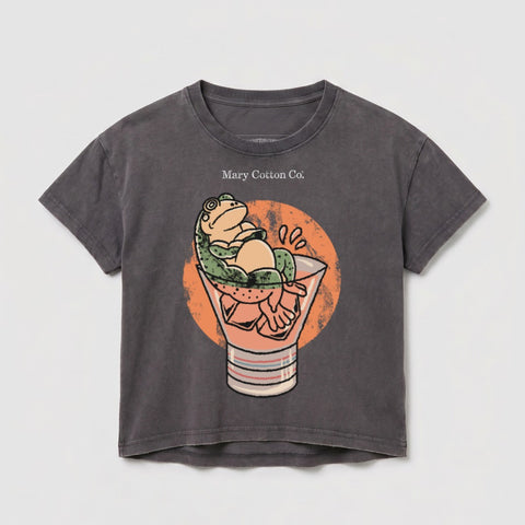 Dark grey t-shirt with a graphic of a frog relaxing in a cocktail glass.