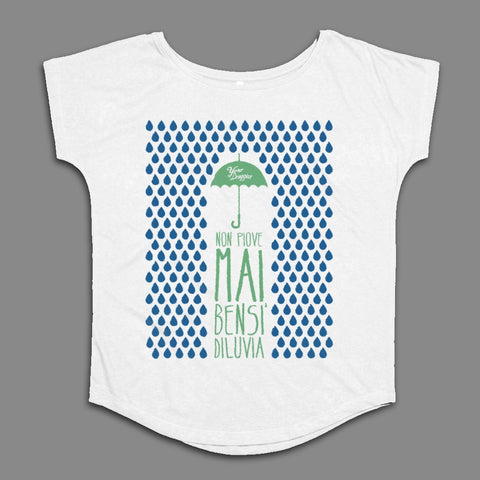 Non Piove Mai Bensi Diluvia Graphic T-shirt