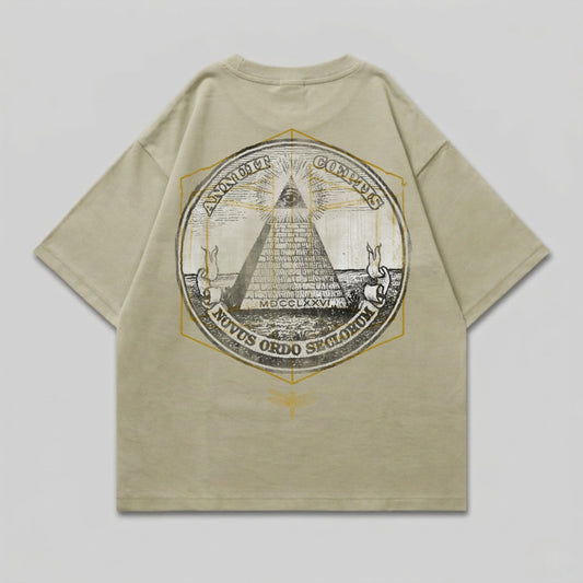 Beige t-shirt with "Annuit Coeptis Novus Ordo Seclorum" and pyramid design.