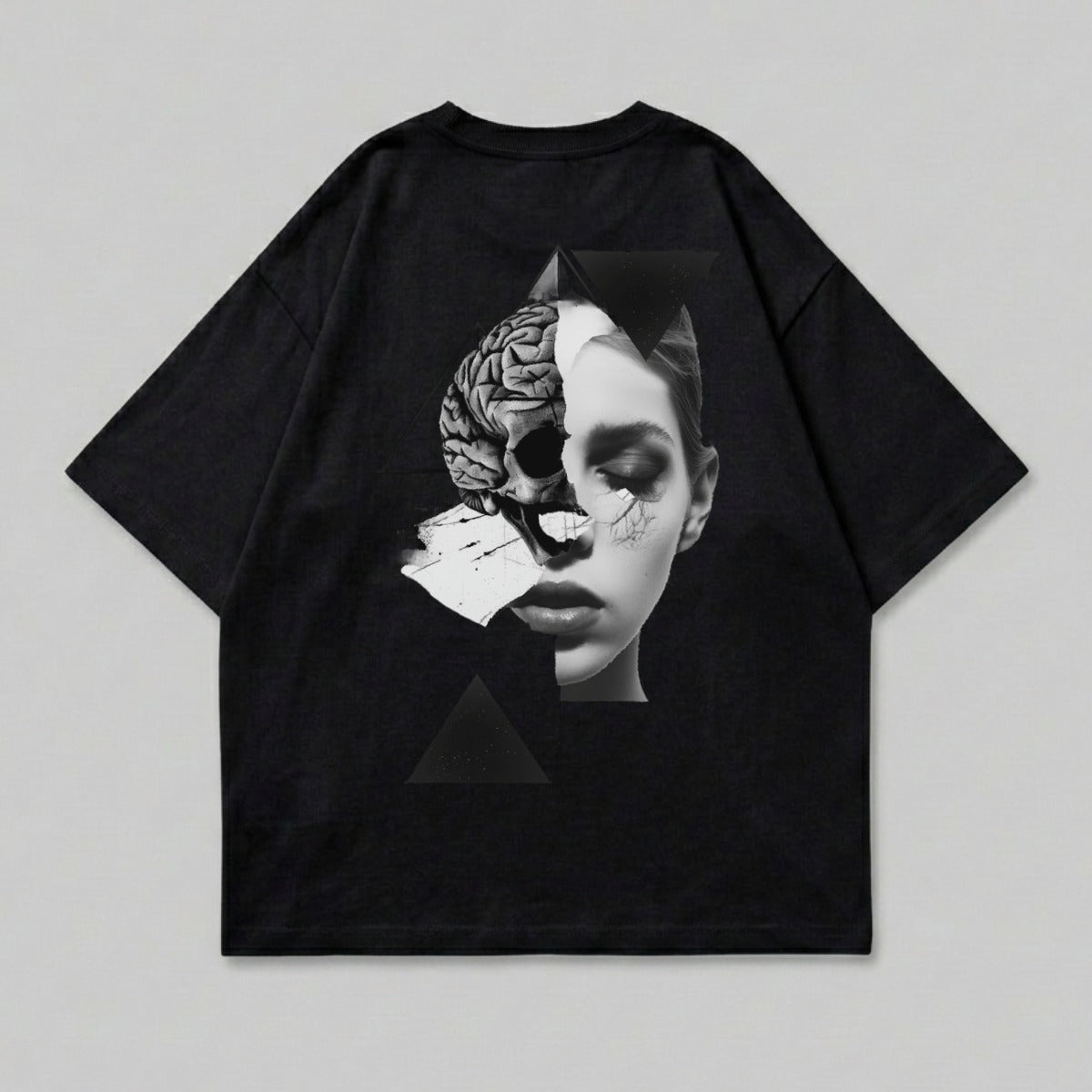 Abstract Face Skull Brain Dark Design Graphic product type
Black
Graphic
Skull
Brain
Abstract
Face
Woman
Dark art
Gothic
Surreal
Edgy
Design
Artwork
Unique
Unisex
Head
Split face
Mental
Human
Anatomy