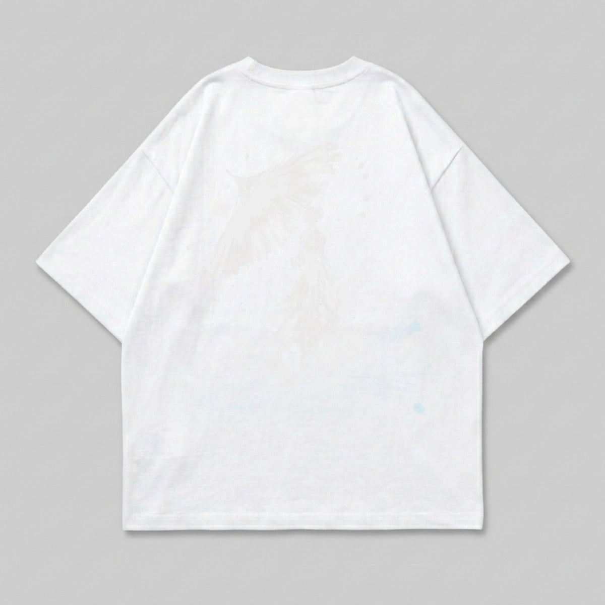 Subtle light bird image back print short sleeve T-shirt product type